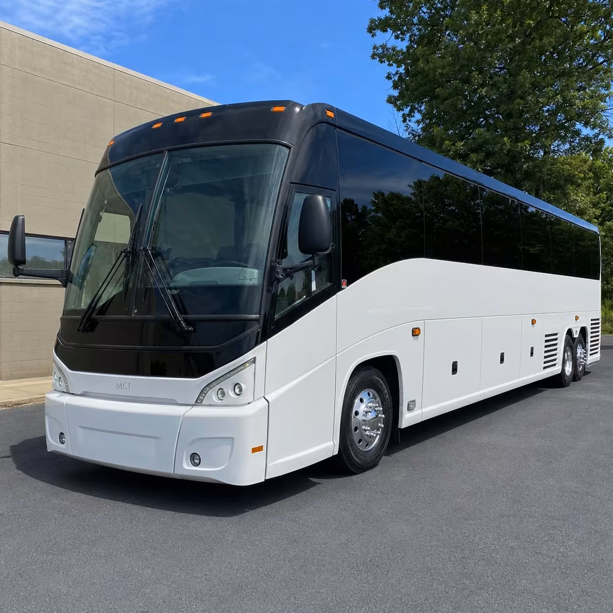 charter buses for military personnel movements and rotc programs in south florida