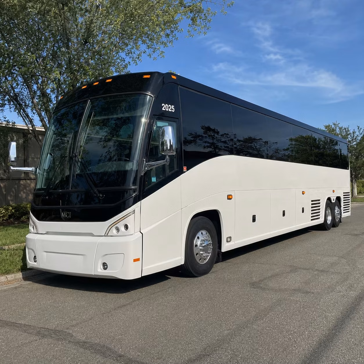 multi day bus rentals from boca raton let your group travel on your schedule