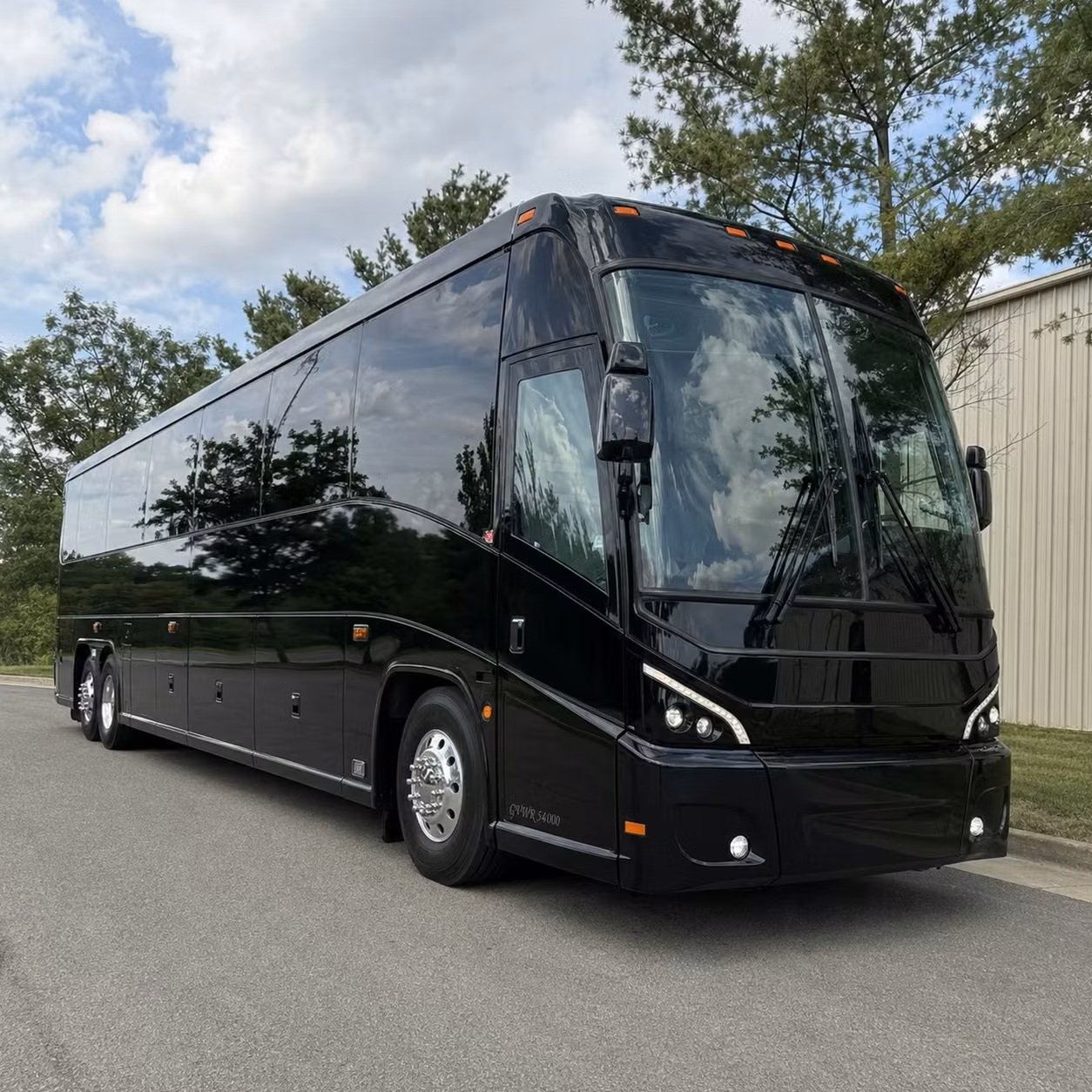 reserve charter buses for defense contractors and federal agency personnel near boca raton